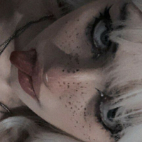 Graczdziewczyna Nude